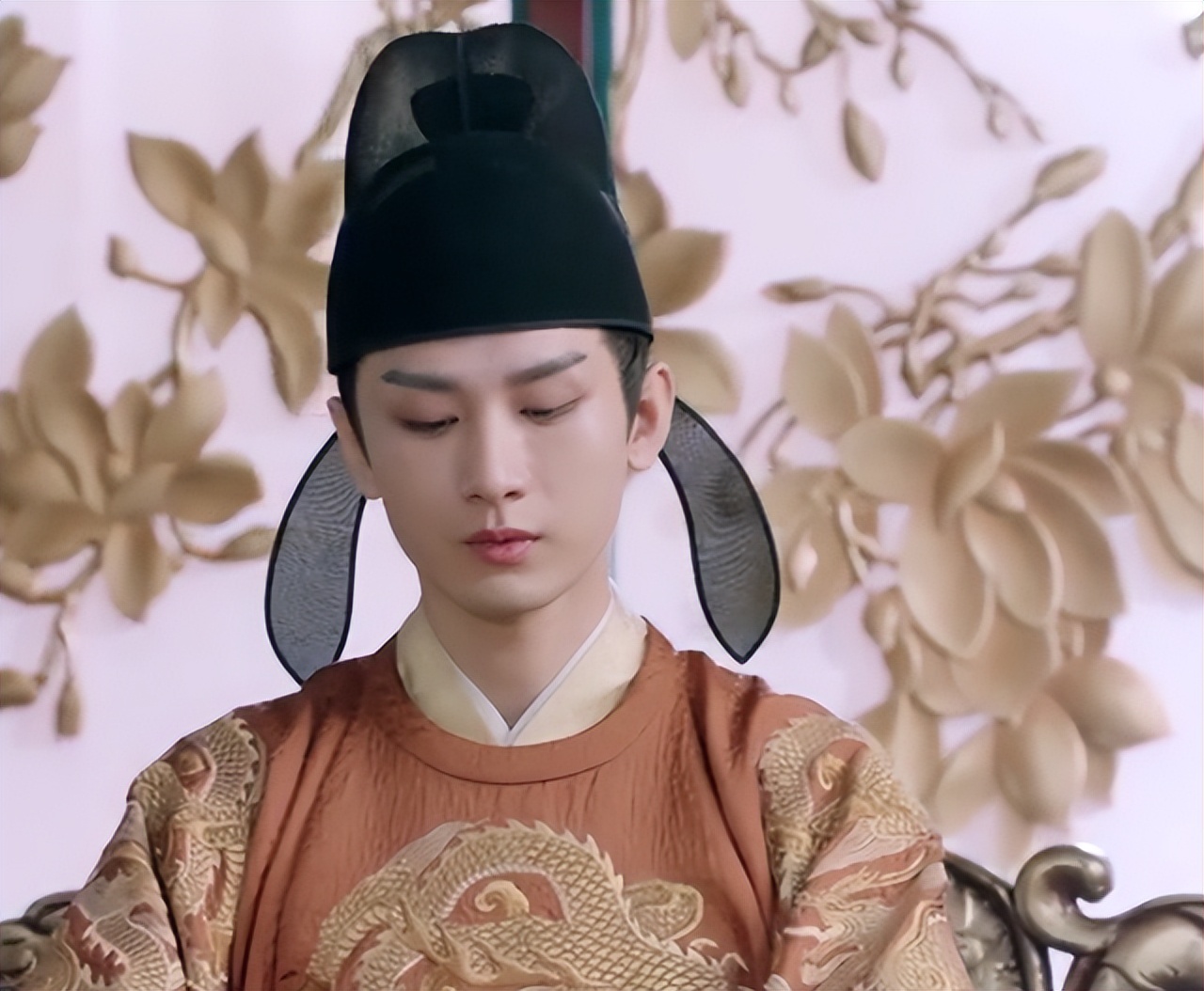 “病娇美男”别硬演，有人公子世无双，有人乡野村夫呆头鹅