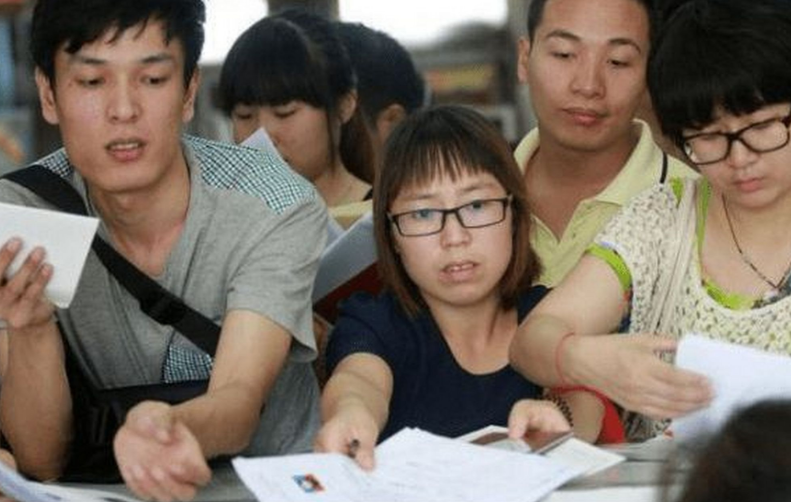 停工却不影响收入，这几个职业“真香”了，原来学历这么重要