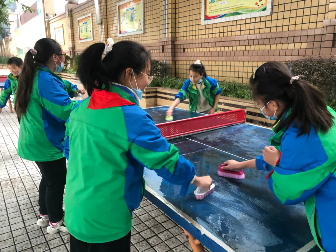 大雪节气“寒”，劳动助力“热”——九江小学劳动课程系列活动