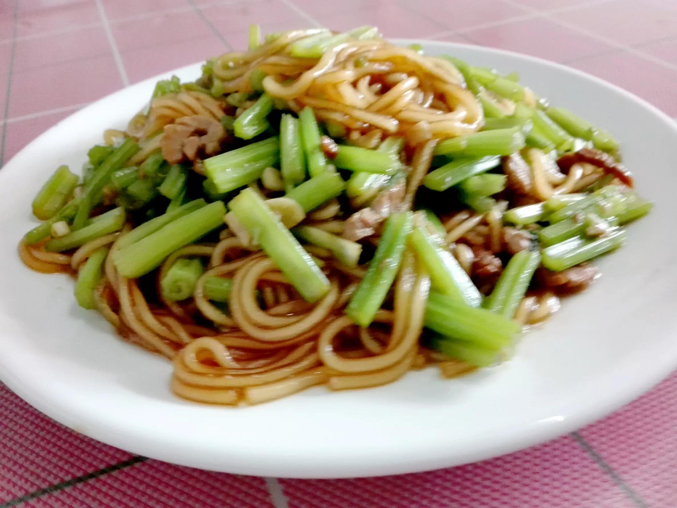 粉条和这三样菜搭配(粉条和这三样菜搭配可以吗)