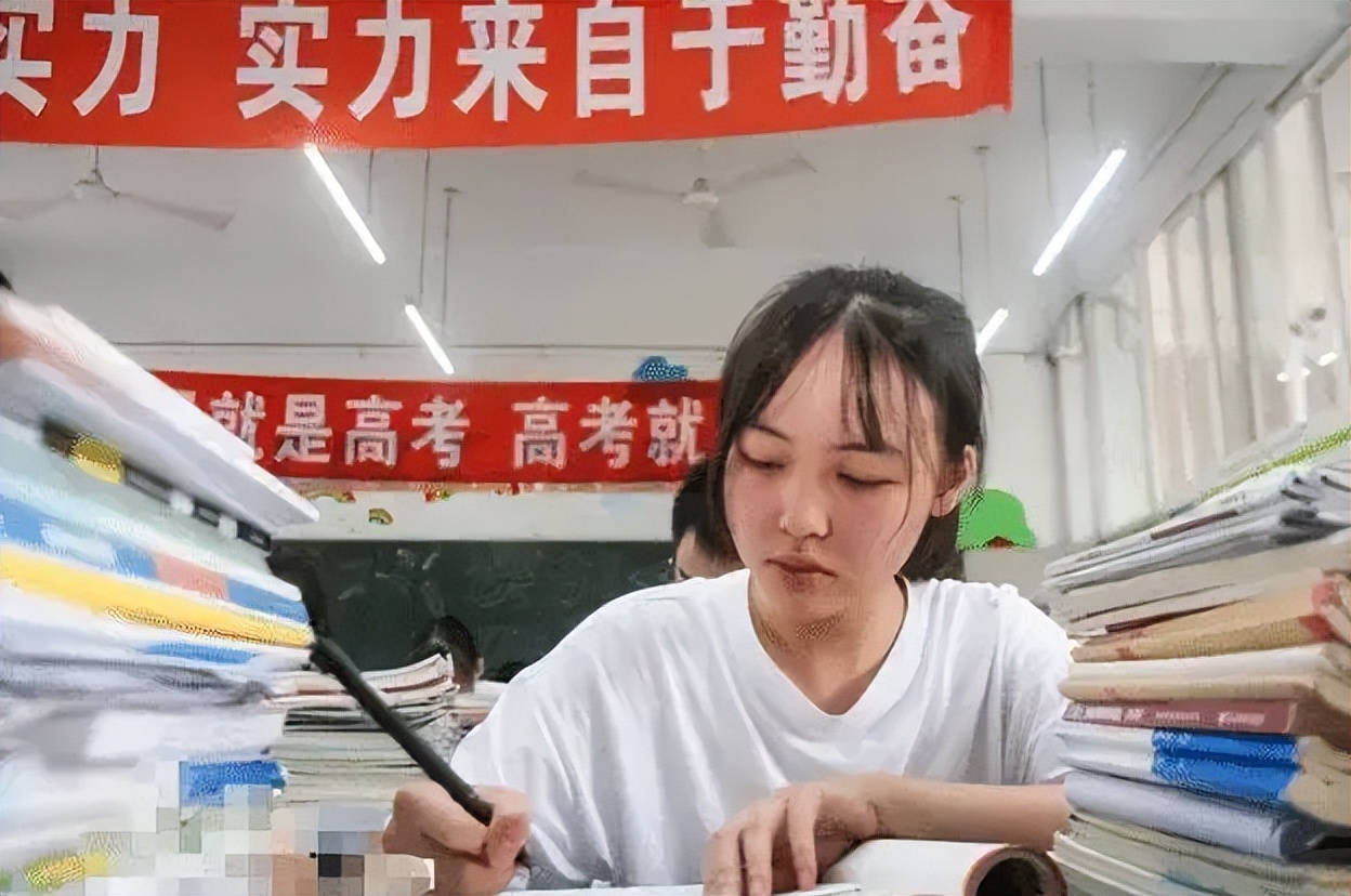 “谁偷了我的21分”？高考成绩619分变598，新高考赋分如何应对？