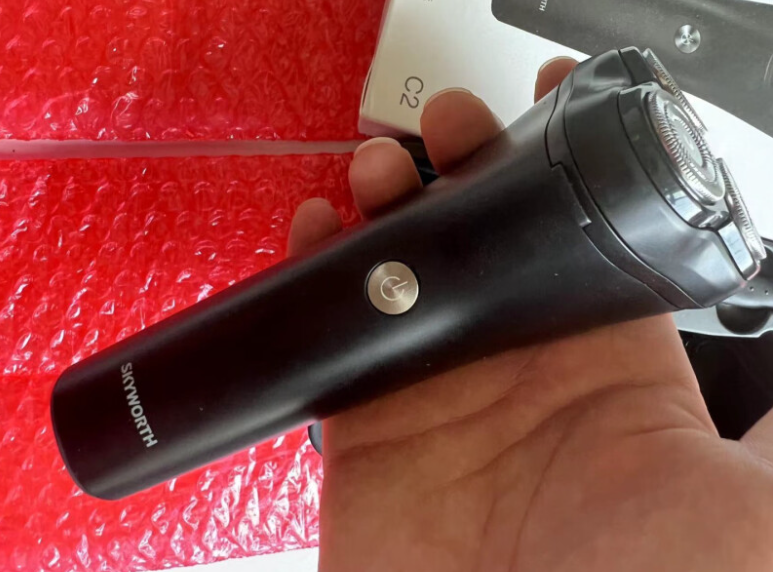 永别了飞利浦，中国创维杀人诛心上线49元剃须刀，超长续航功能强大，人人买得起！