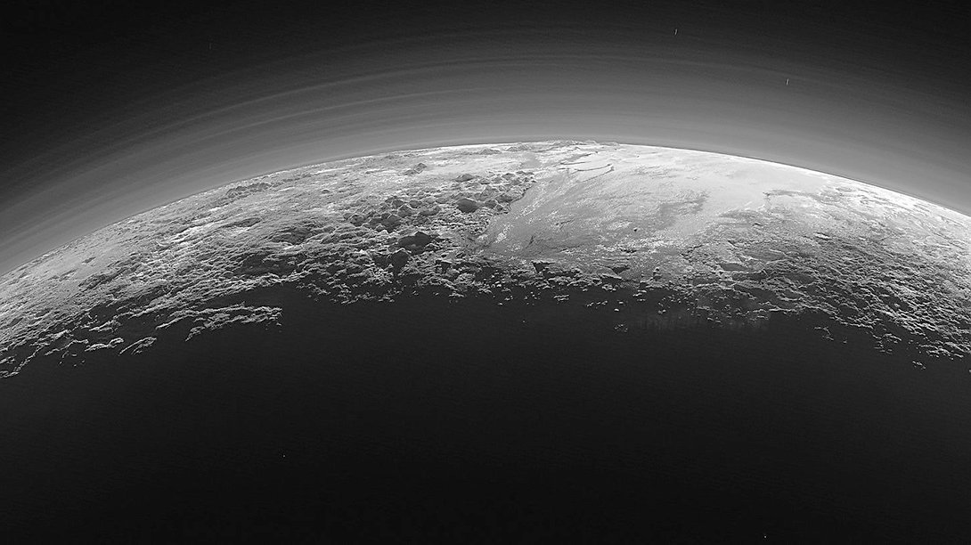 冥王星有多恐怖，零下229℃，氮气冻成冰？