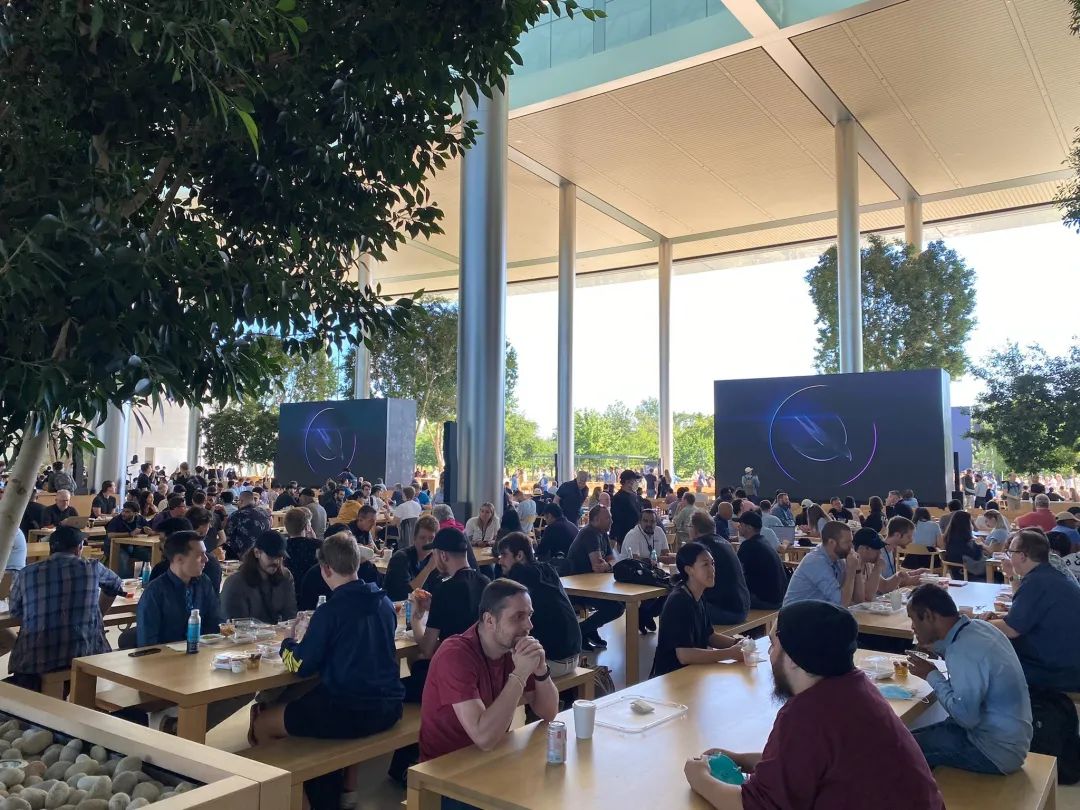 跟着欧皇差友进苹果总部转了一圈，我是真的酸了