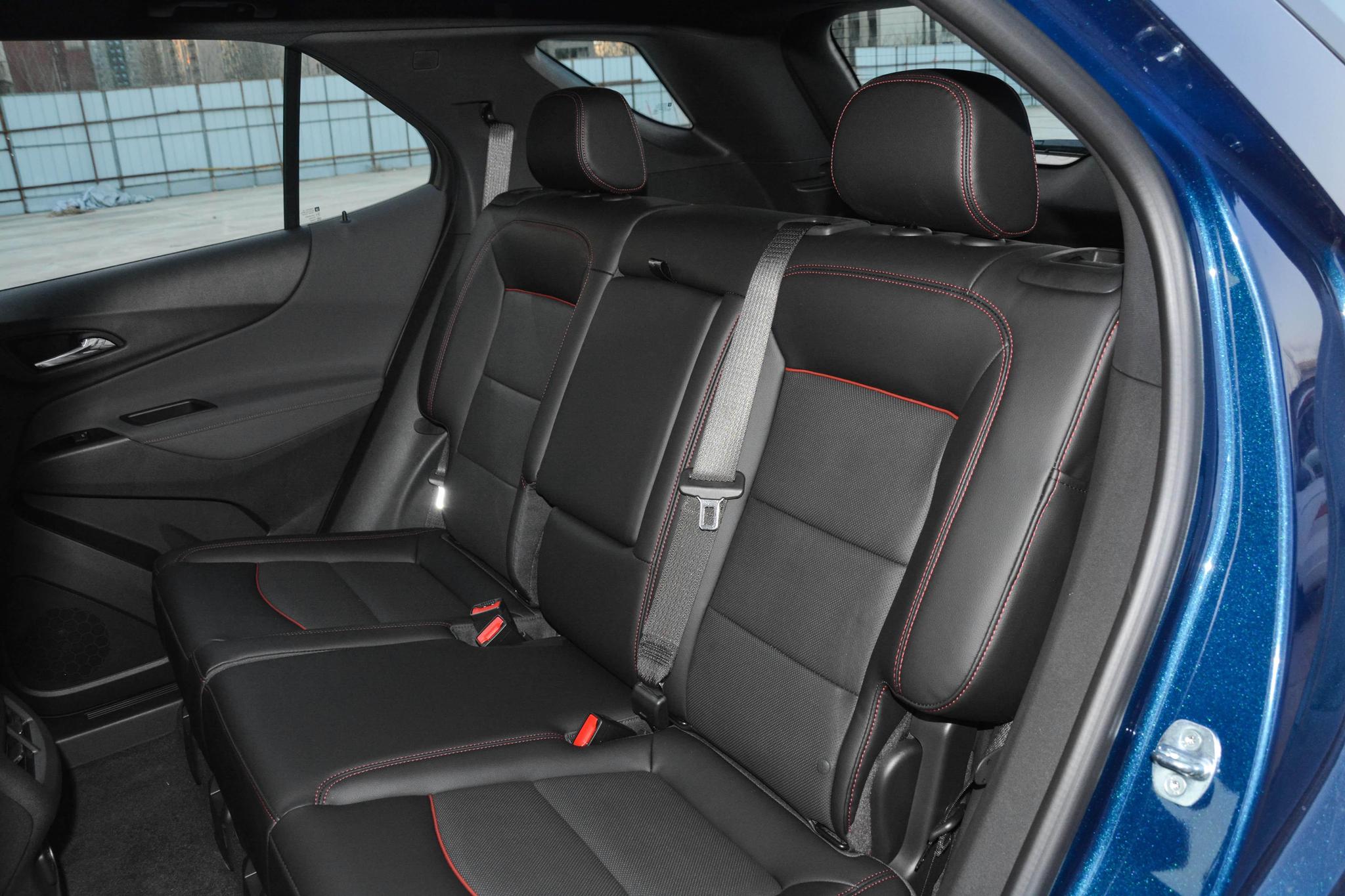 20万左右，2.0T+四驱，买自驾游SUV，选这3台比较靠谱