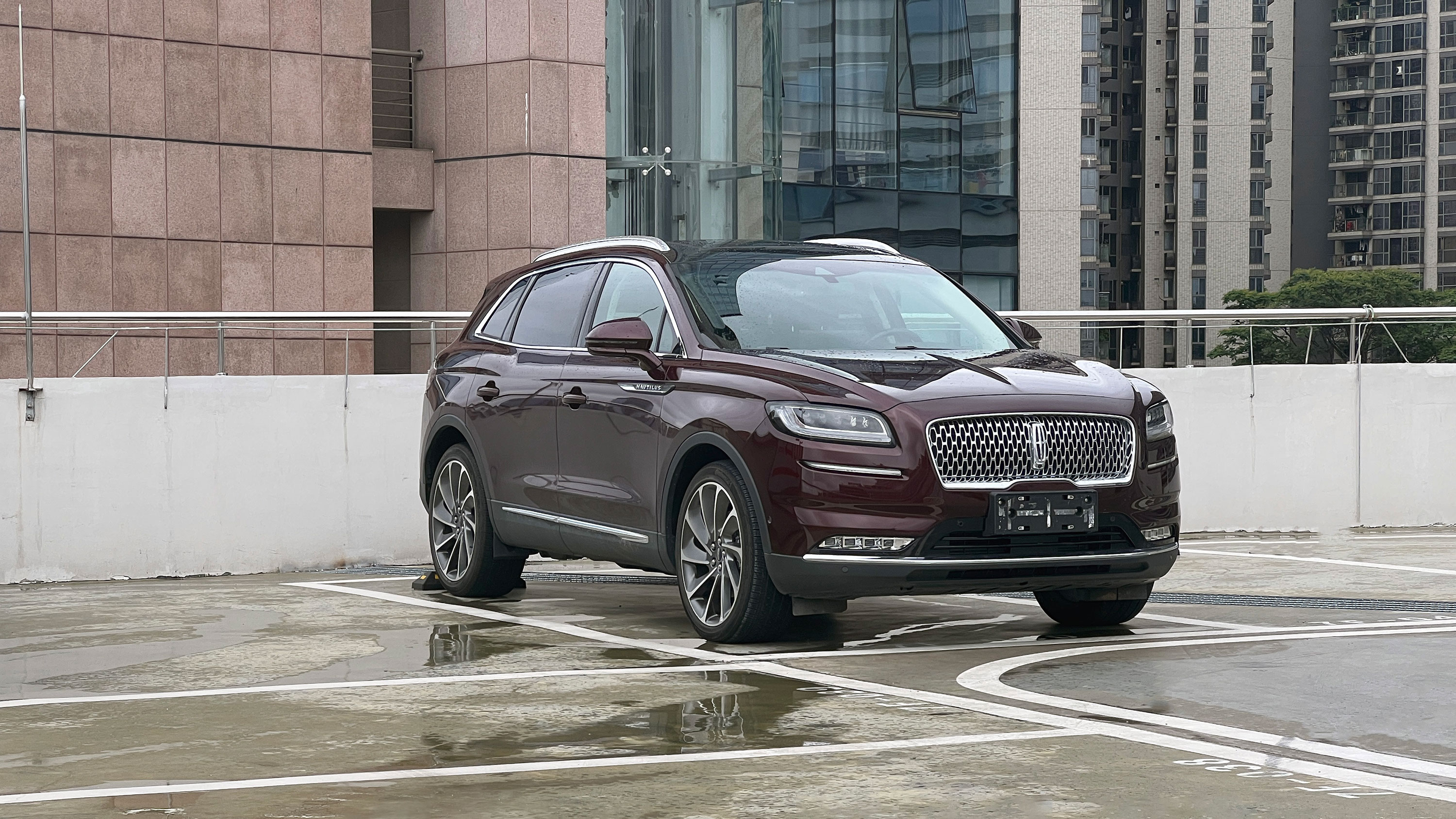 试驾林肯航海家：40万就能买到大V6，还要什么BBA？