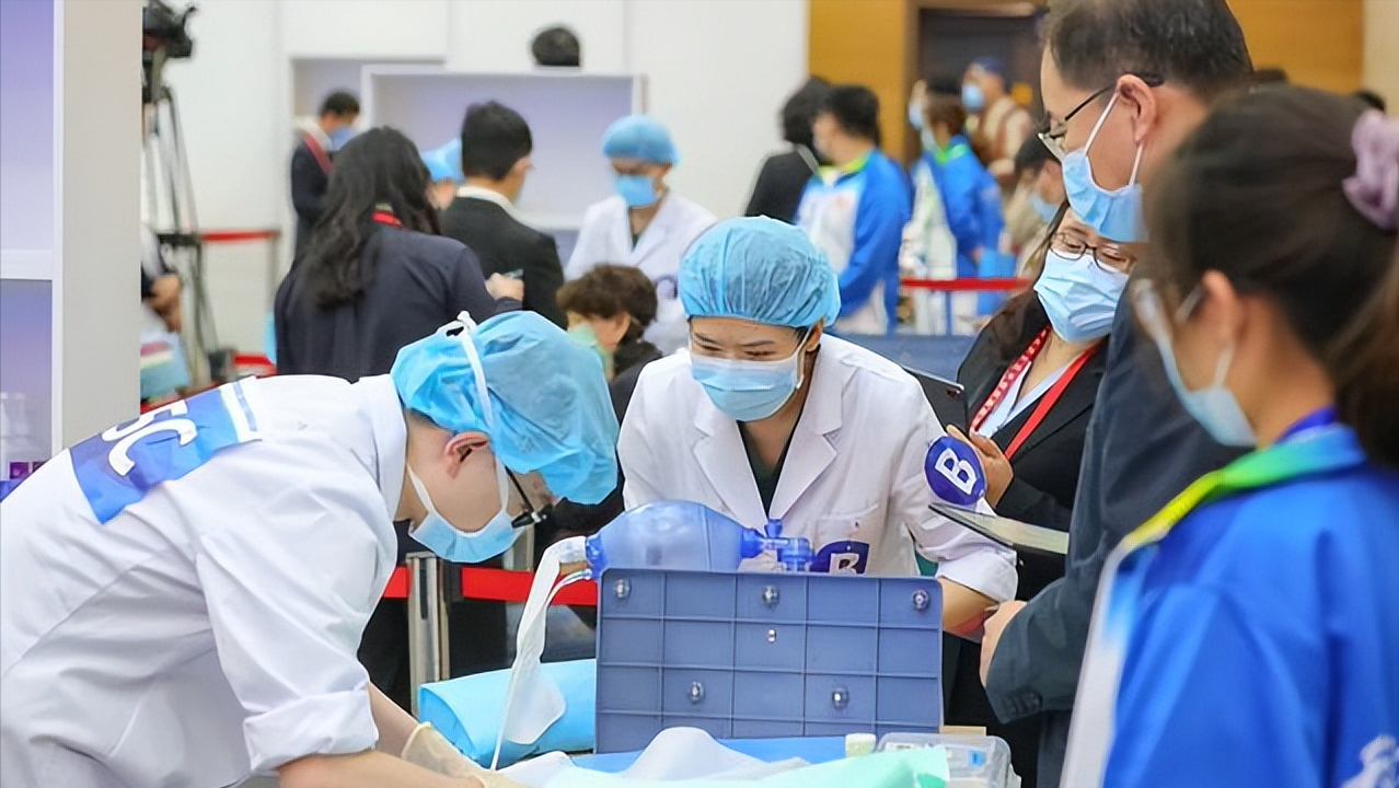 天津医大、南京医科大学哪个好？预计2022年南医录取分稳压天医