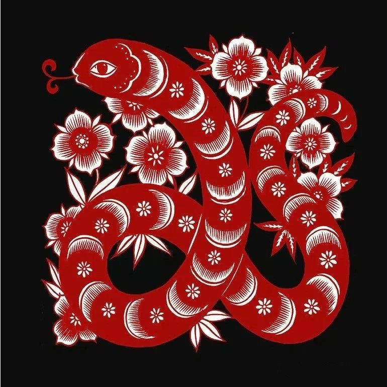 红与黑的强烈碰撞,演绎出精美绝伦的十二生肖剪纸