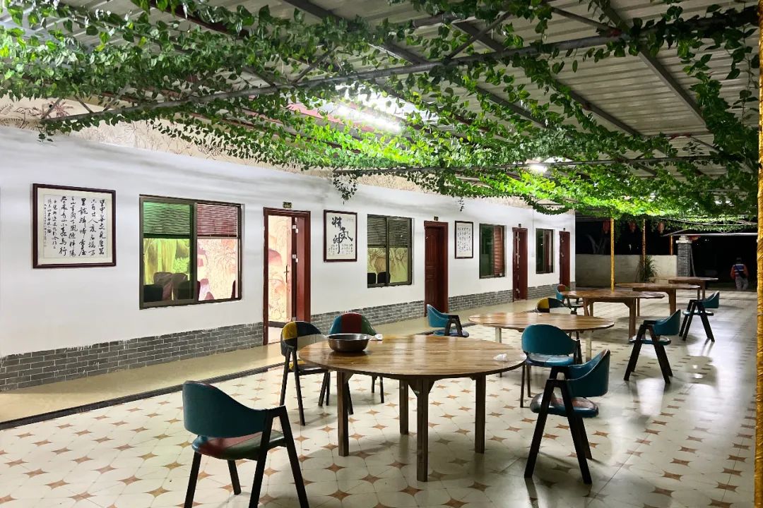 为了这些美食就值得去海南万宁！这四家特色餐厅，哪个都不能错过