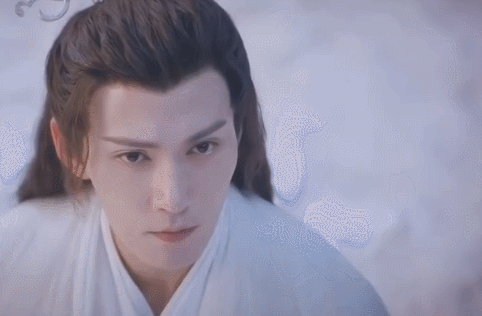 罗云熙的澹台烬，羞耻但有用