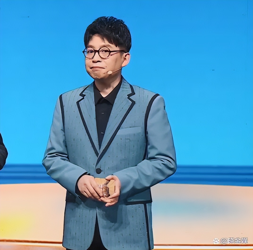 倪萍：宝刀不老再出山，重返央视担任全新节目《生活最有戏》评委