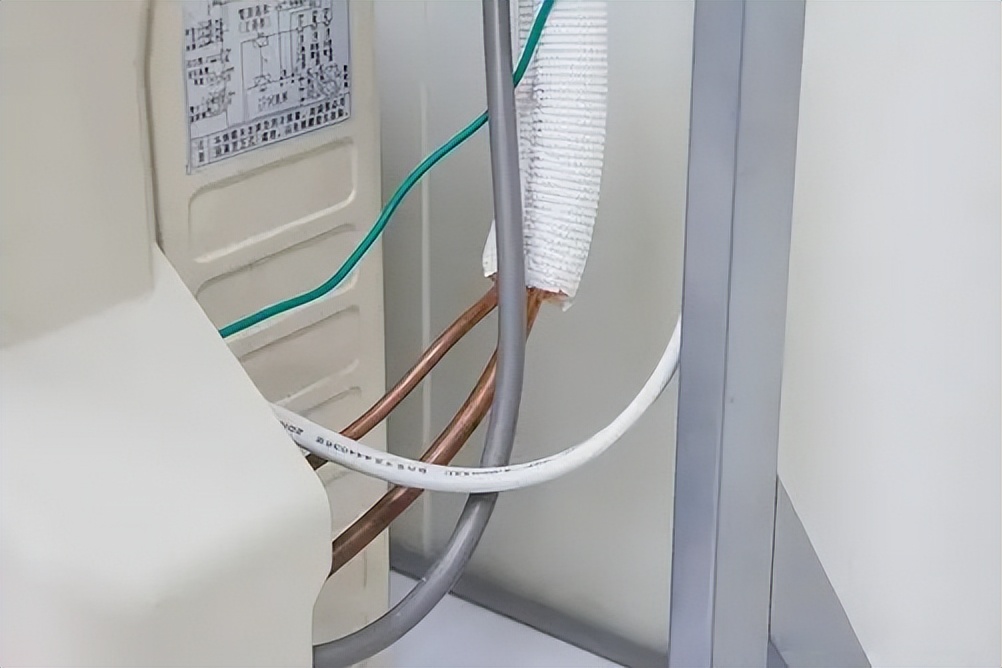 空調出風口老滴水，怎么回事？找到原因自己就能解決