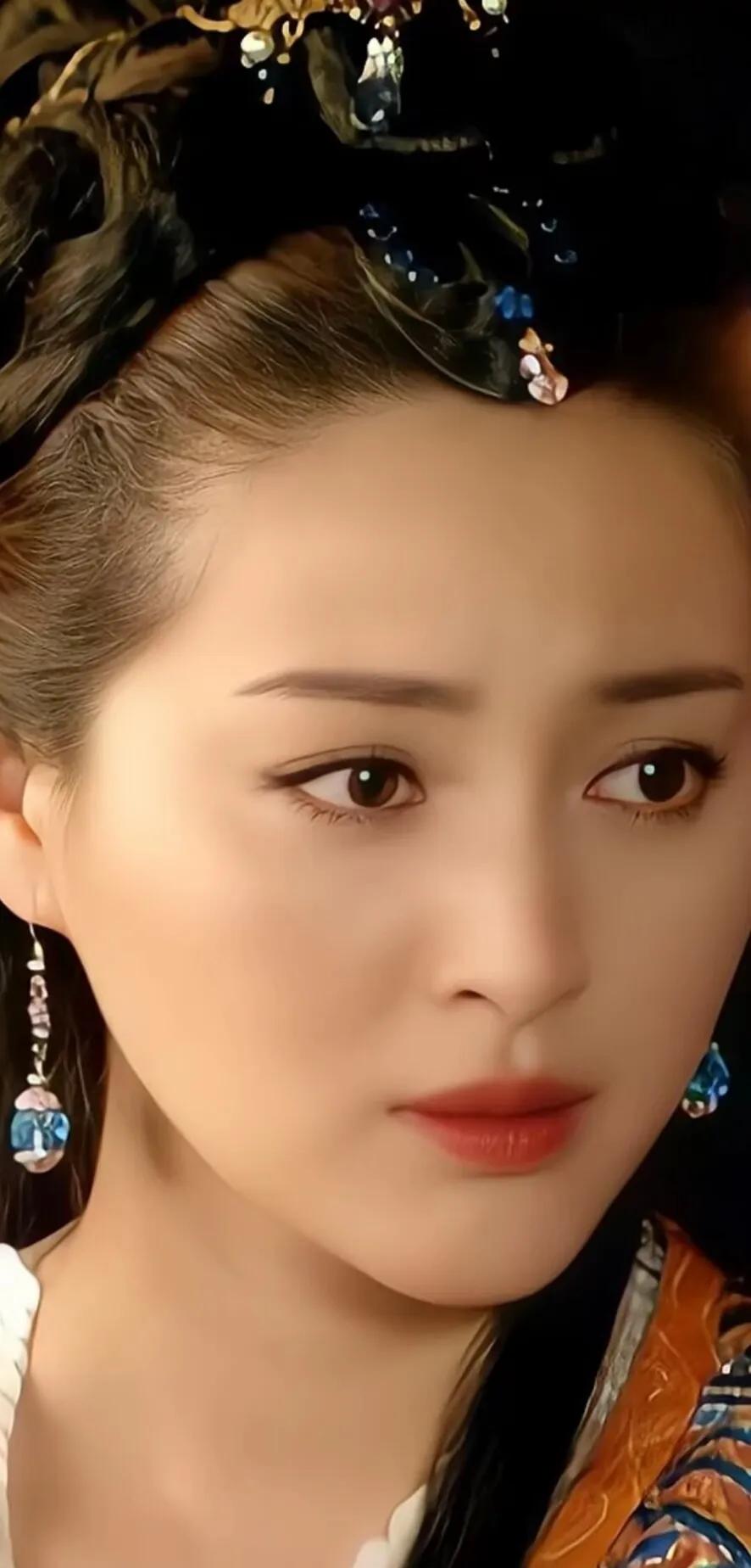 甘婷婷古装扮相还挺美的