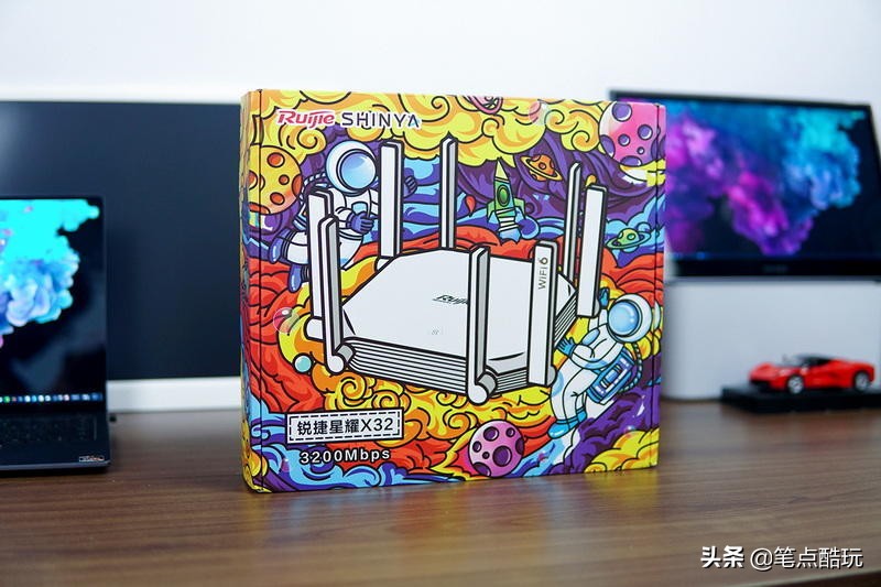 男朋友爱打游戏，爱鼓捣电脑，情人节送他什么礼物更合适？