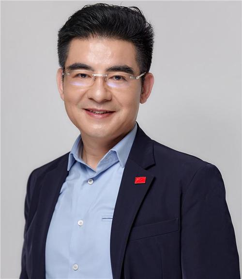 曾经高调捐款20亿，却被曝出接连造假，陈光标是真慈善还是假作秀