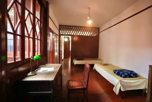 党代会密事｜“北大暑期旅行团”的秘密行程