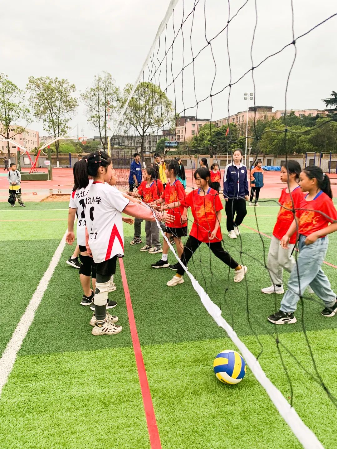 九江小学在“爱成都，迎大运”2022年区中小学排球联赛成绩优异