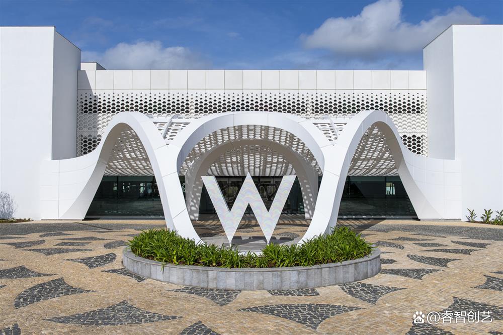 前卫设计+绝美风光+在地文化——葡萄牙W Hotel 阿尔加维隆重揭幕