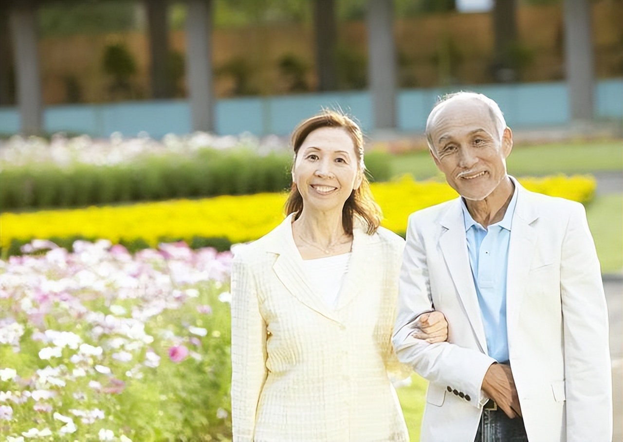 有3種老人,不被兒女待見,哪怕再有錢,晚年也很難過得幸福 | 布達拉宮