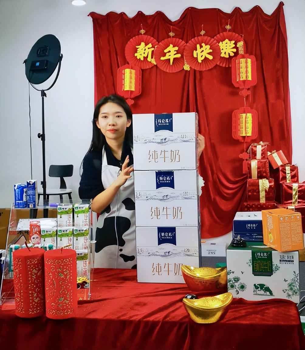 向全域兴趣电商升级，是用户的需求，亦是市场的趋势