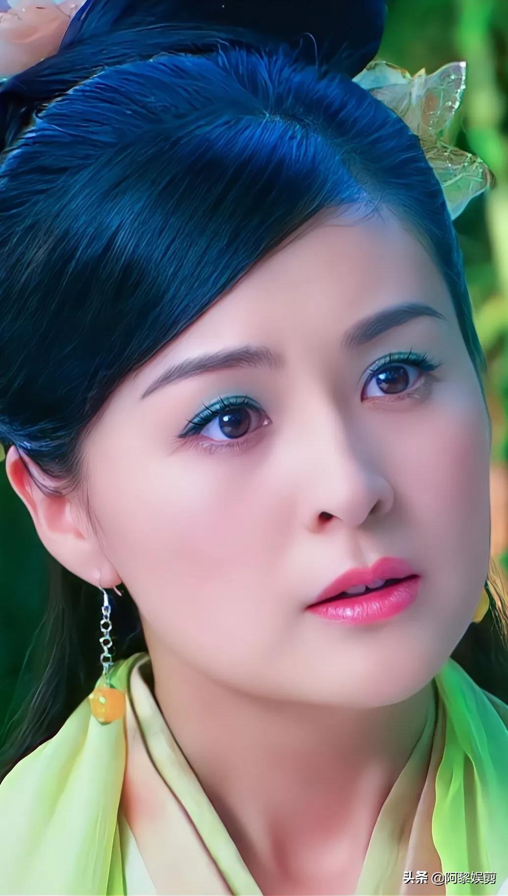 戴娇倩温婉如玉貌若天仙