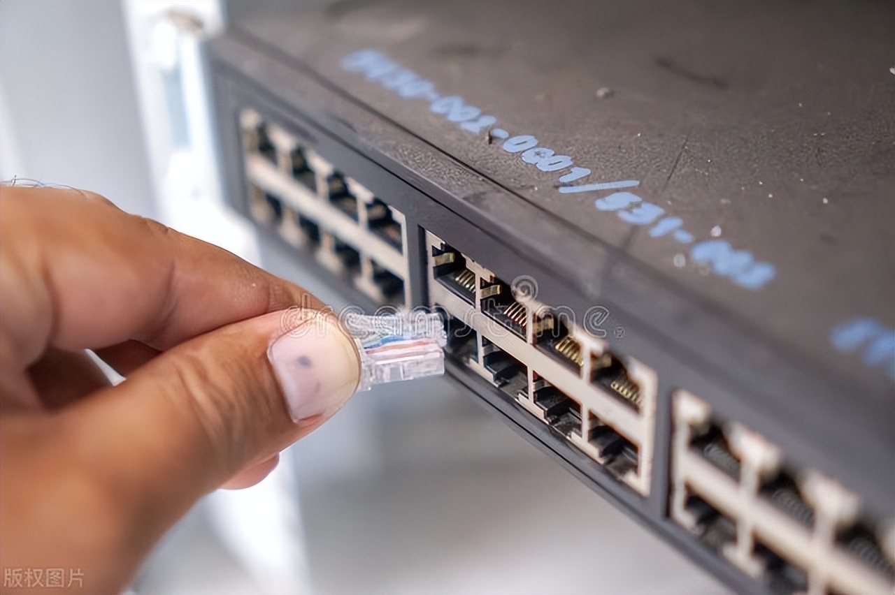 行业研究：互联网产业发展 2022-2026年集线器市场需求攀升