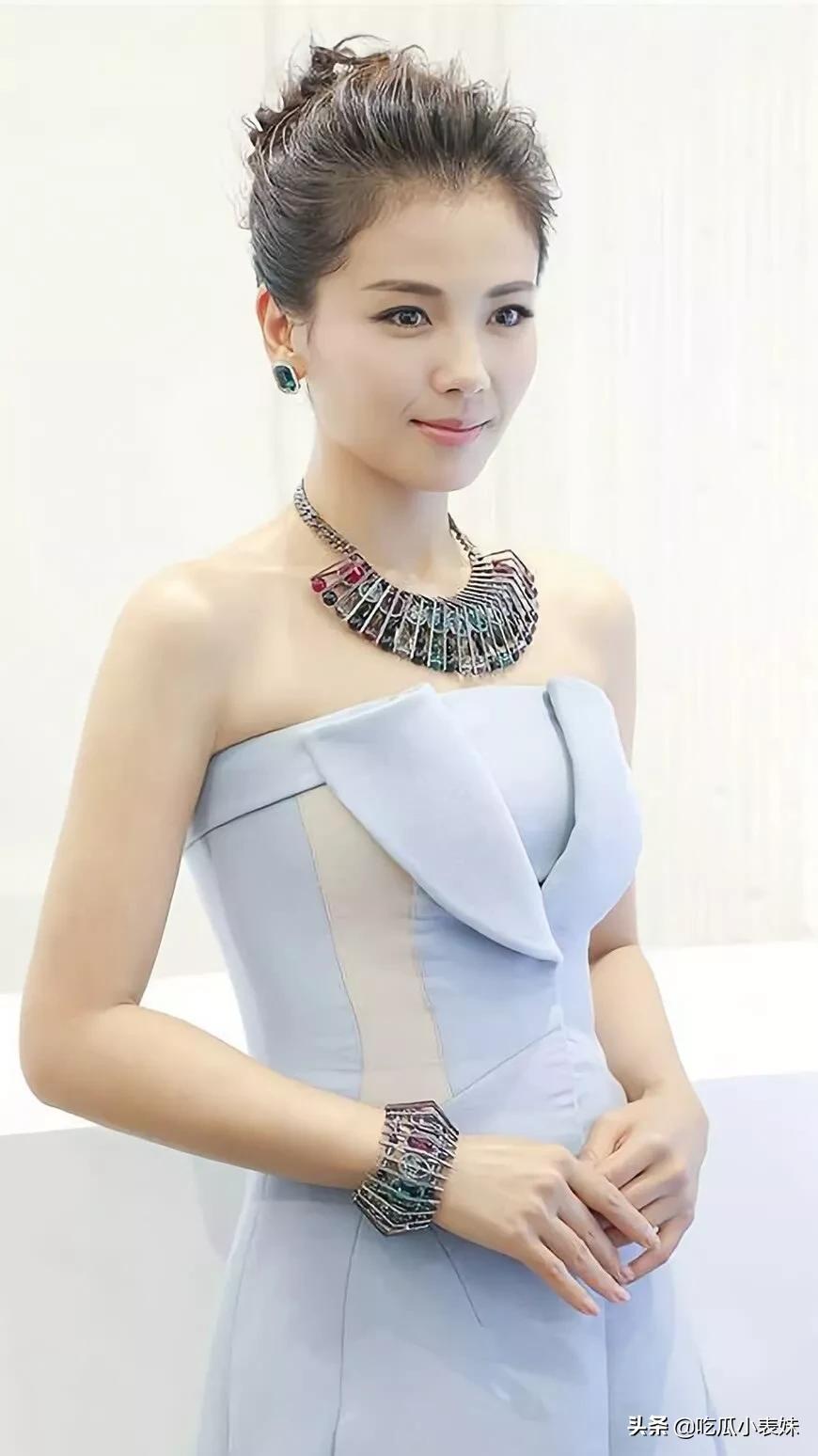 刘涛，妩媚动人，成熟有韵味