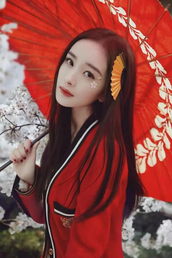 倾国倾城的杨幂