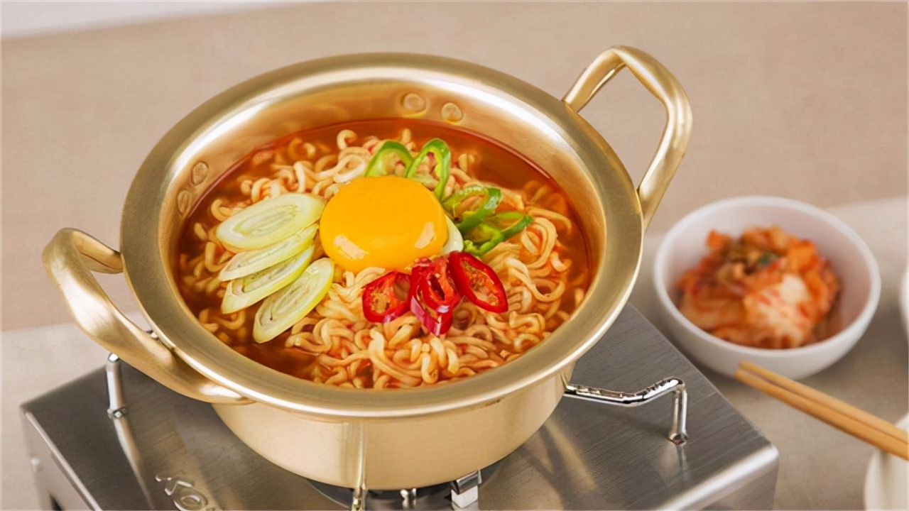 方便面都是防腐剂，需32天才解毒？坦白说：这10种垃圾食品应少碰
