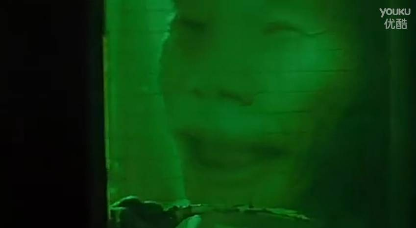 这部恐怖片很“邪性”，女主出殡当天陈百强去世，现在看都后怕