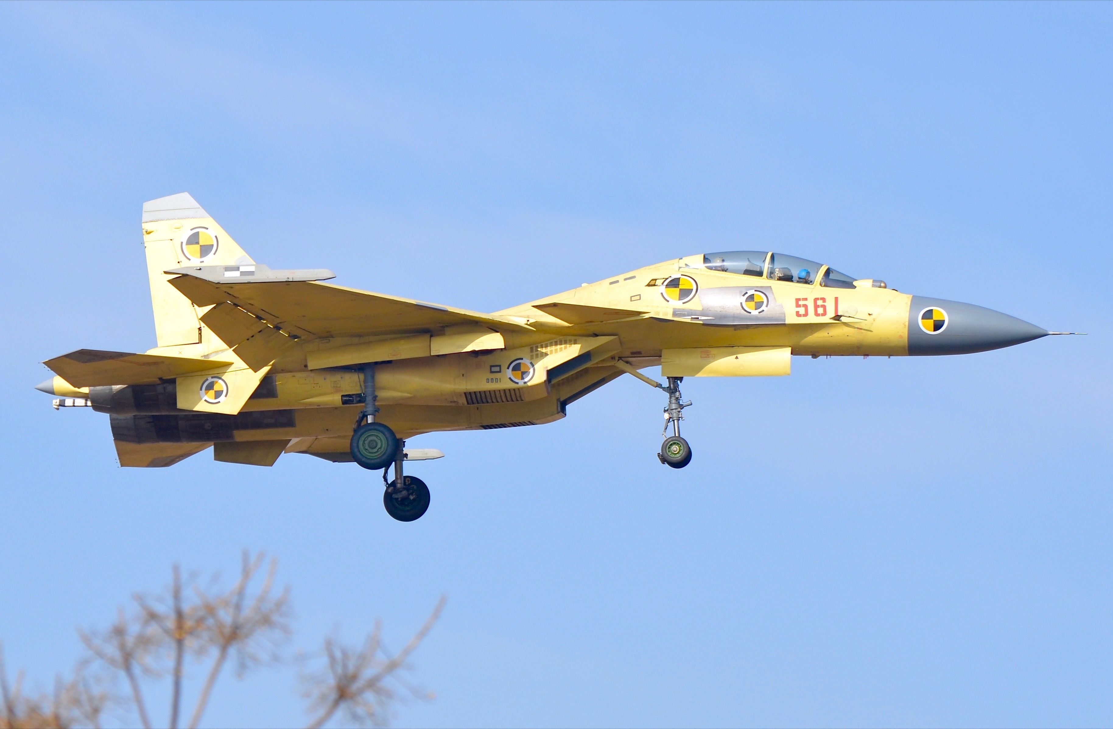 16DֶغȫƵθǿEA18Gպڼ15D