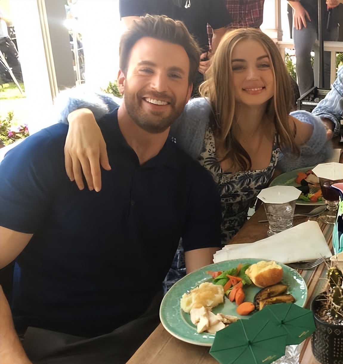 美国人眼中的纯欲系女神：揣着300美元离开古巴，如今征服好莱坞