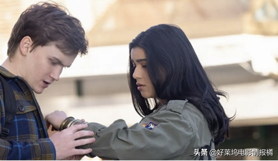 突然发现漫威《惊奇少女》中的手镯起源可能是这样来的