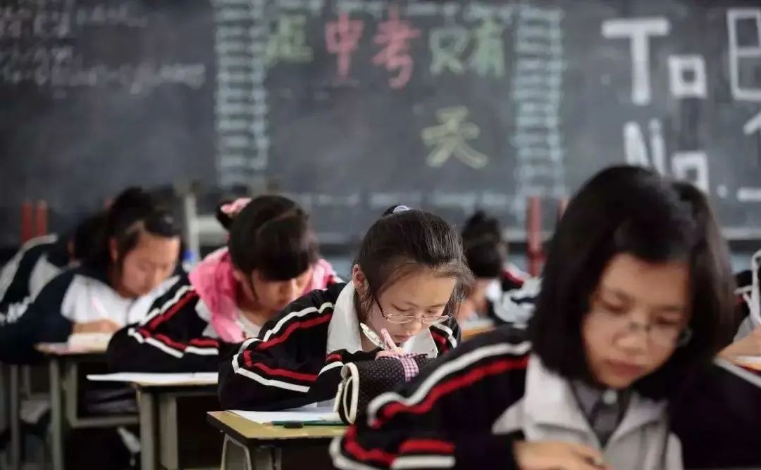 河南高考低分考生数量爆表？可怕的是背后隐藏的这两项数据