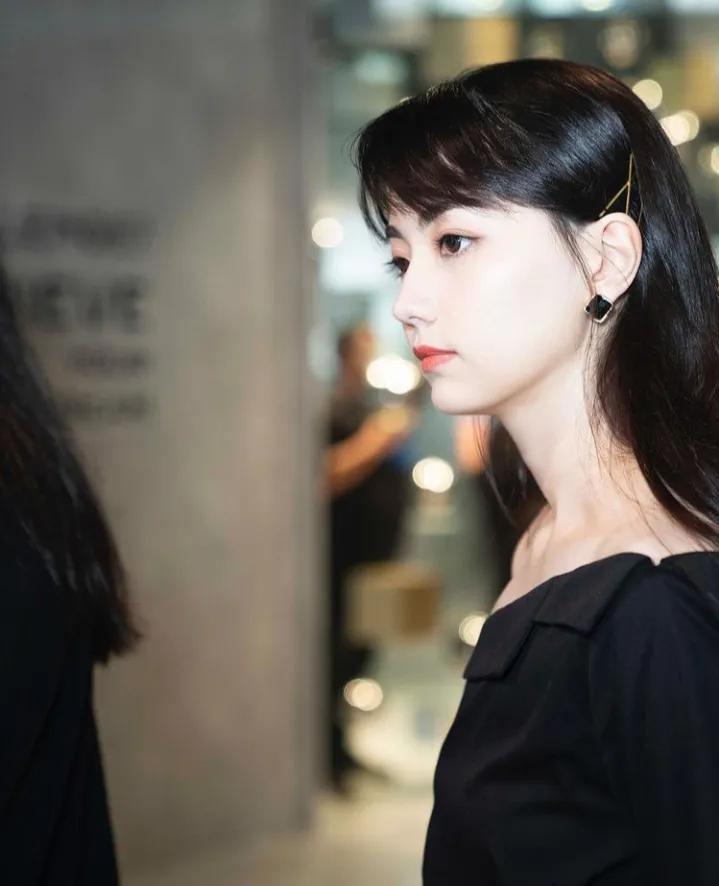 中澳混血最美棋手黑嘉嘉,台上冷脸台下激萌捕获一众日本粉丝