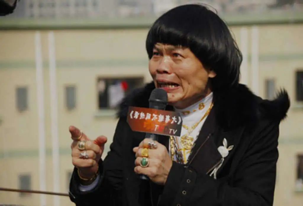你会介意另一半丑吗？这7位丑男演员告诉你：男人丑点不怕