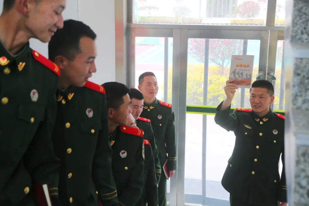 �侯<a href=http://www.cngansu.cn/news/ target=_blank class=infotextkey>����</a>�ܶ���Ҵ֧�ӣ�Ťס�������� �̻����