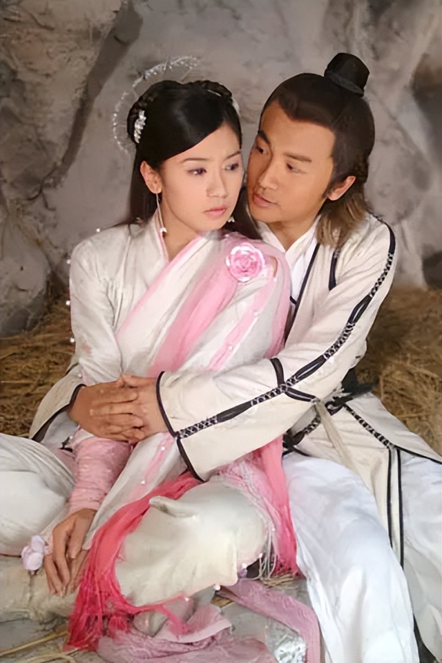 《倚天屠龙记》幕后，王艳拒演周芷若，苏有朋为收视率发“毒誓”