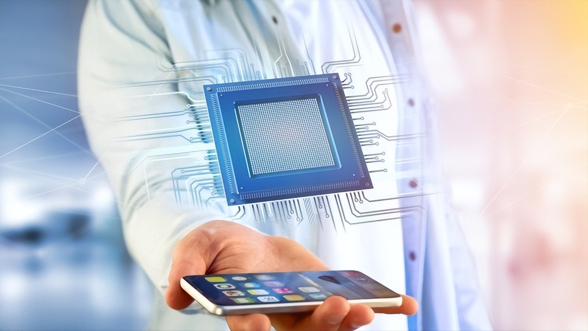 局势逆转！“白房子”可能输掉芯片战，中企只有一个“诀窍”