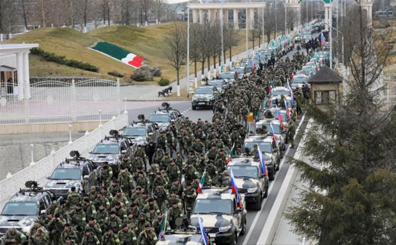 ������2��������ǹ��������������ˮ��Ǳ�룬һ��Ѫս�ѿ���