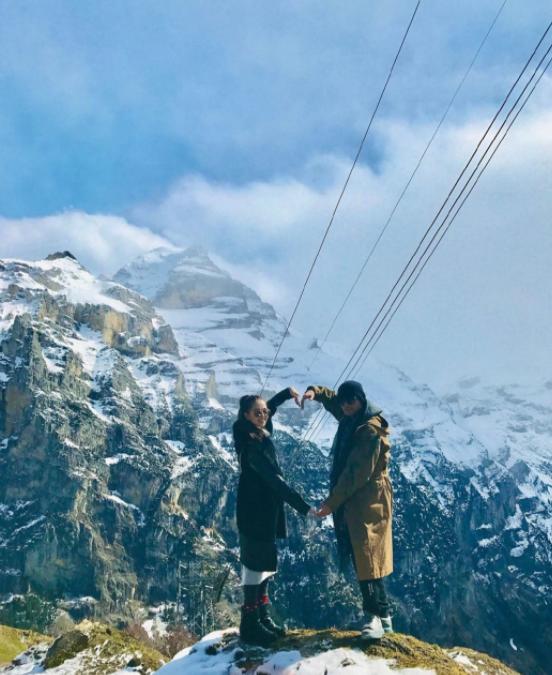 周杰伦晒昆凌孕照官宣第三胎喜讯，去年11月昆凌曾因孕期不适晕倒