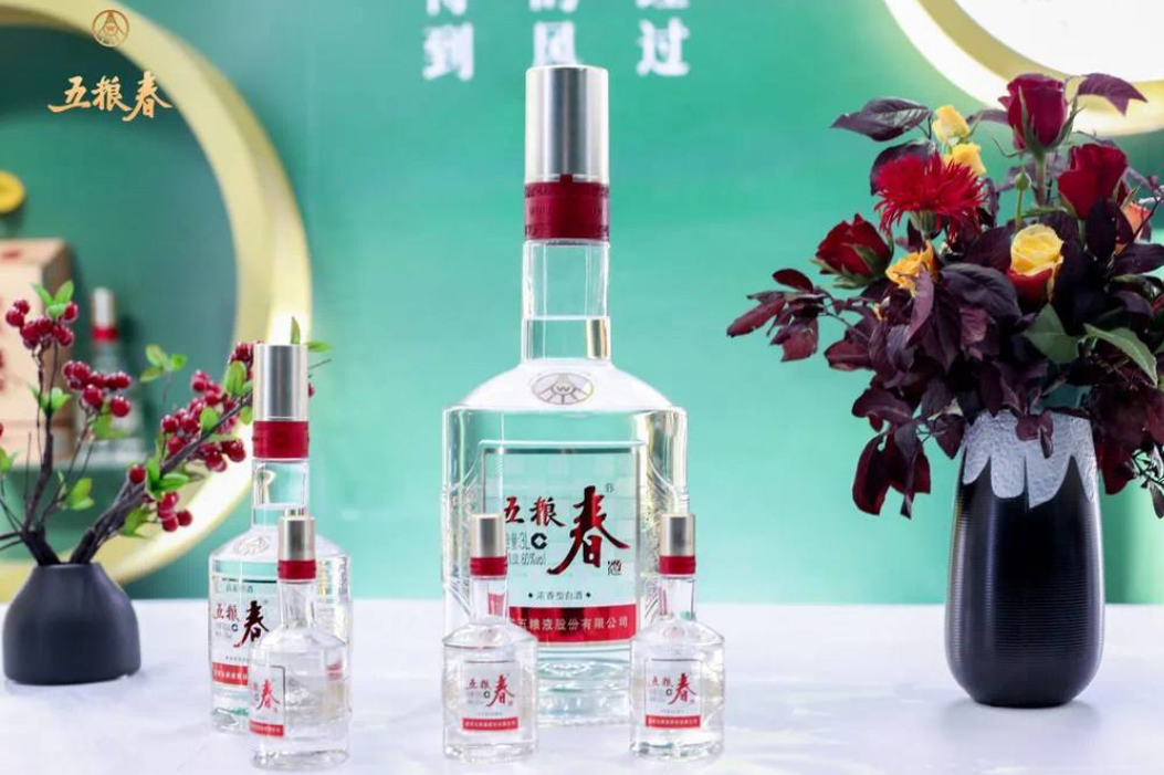 四川人除夕夜喝什么酒？五粮液并非首选，而是这4款纯粮好酒