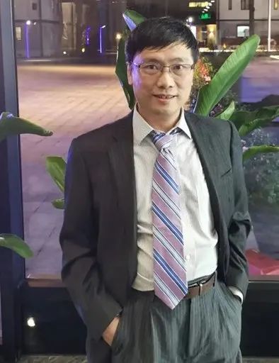 超弦到底是什么意思？它是万物理论吗？
