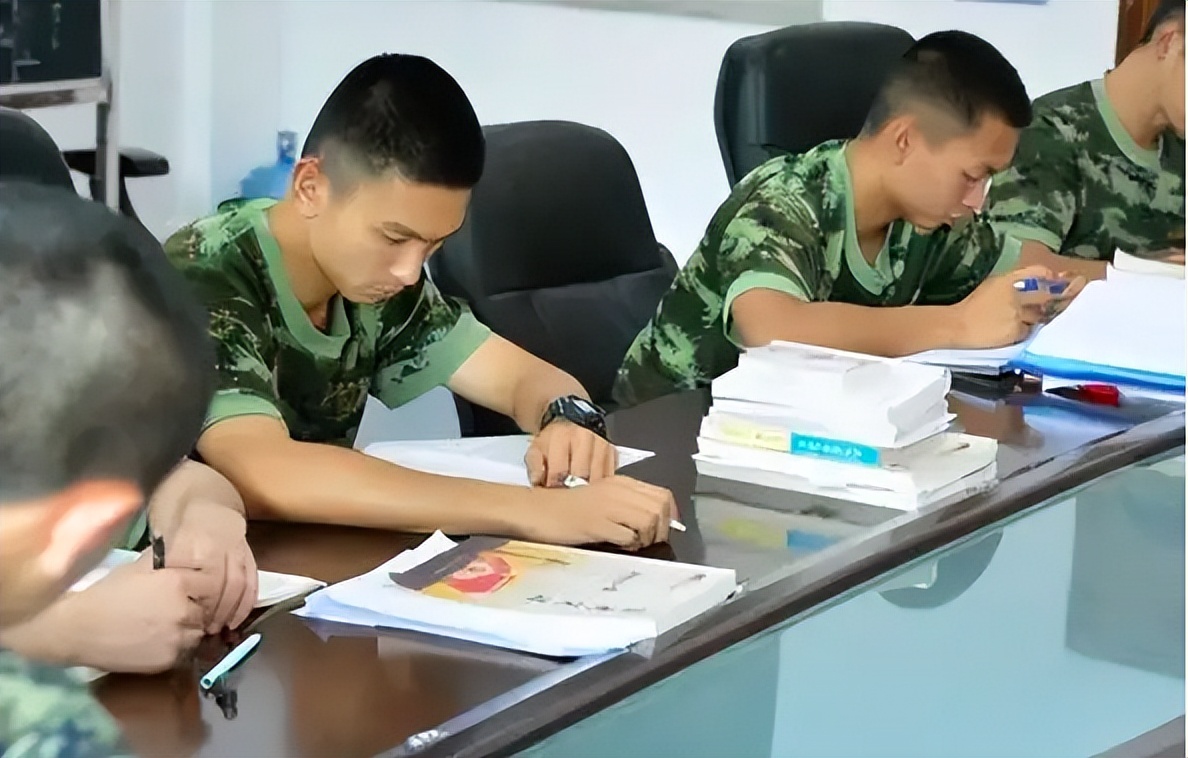 适合中等生捡漏的6所军校，录取分数线较低，有想法的学生可参考