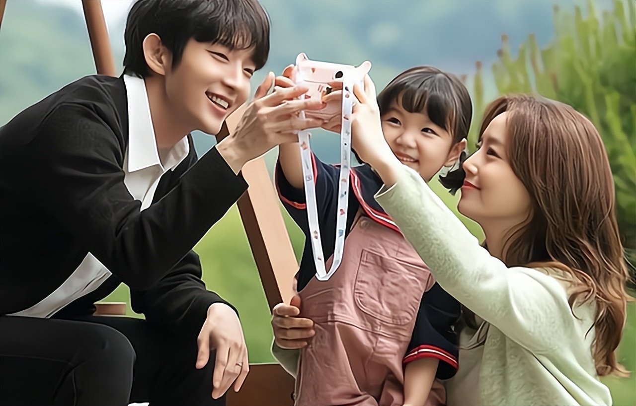 母亲不请自来带孙女，被儿子拒之门外：十年前是你自己选择的弃权