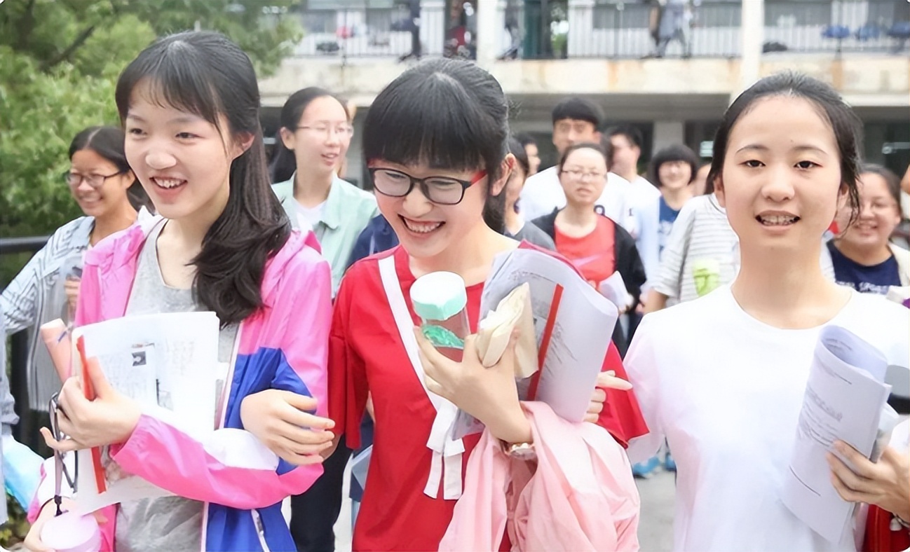 过来人走心分享，省内上大学和省外上大学区别很大，考生要了解