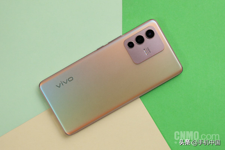 vivo S12 Pro评测：“一年三更”背后是一次全面的提升