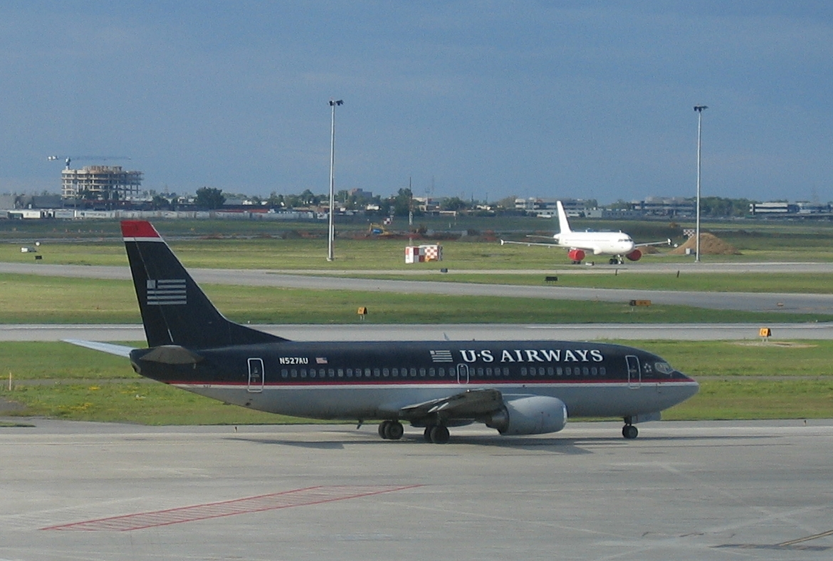 波音737 1990年代事故调查报告索引（1990—1999）