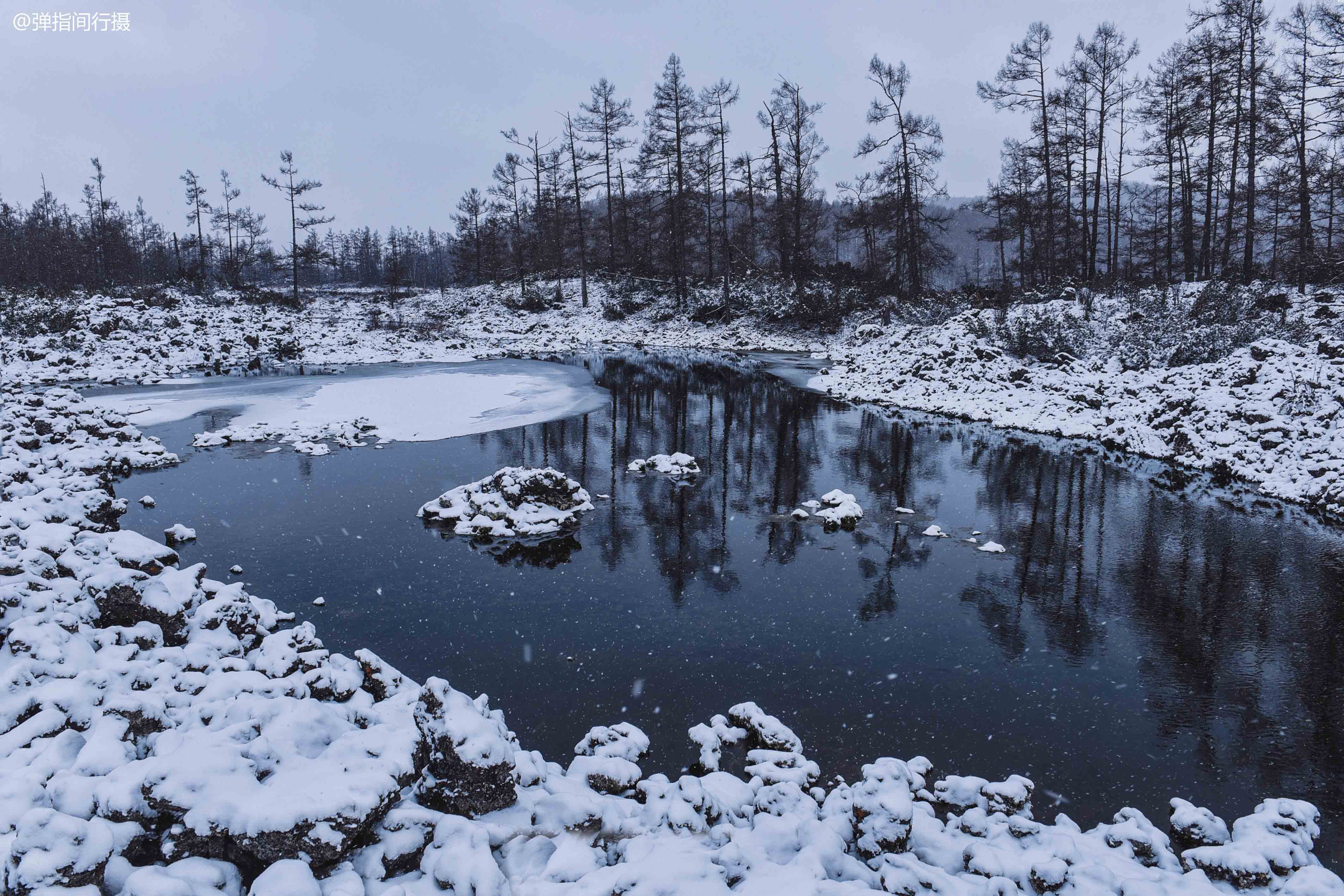 东北3个"美丽冻人"的景点,冬季温度零下30度,风光却冷艳梦幻