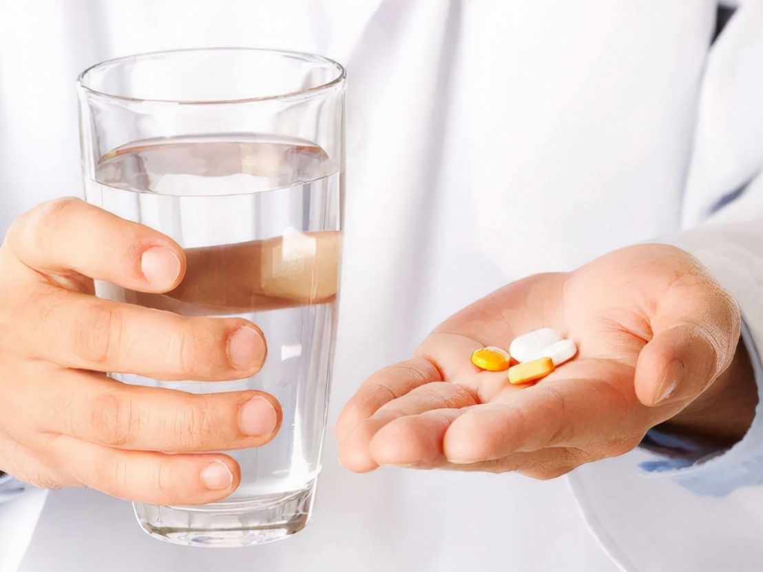 68岁女子治疗牙周炎,突发急性肾衰,这些用药错误别犯了